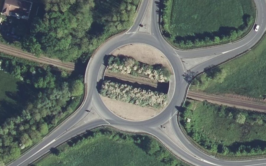 Vue aérienne du Rond-point anonyme n°8428594
