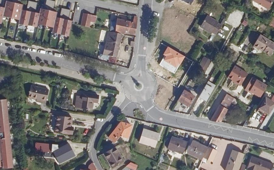 Vue aérienne du Rond-Point Marie-Madeleine Fourcade