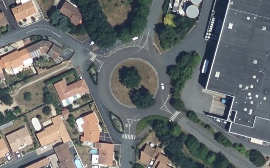 Vue aérienne du Rond-Point Vincent Van Gogh