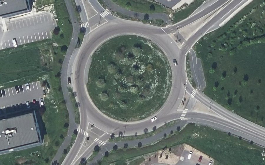 Vue aérienne du Rond-Point du 161e Escadron de la RAF