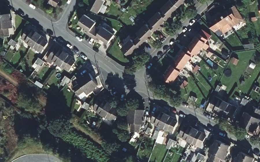 Vue aérienne du Rond-point anonyme n°846801891