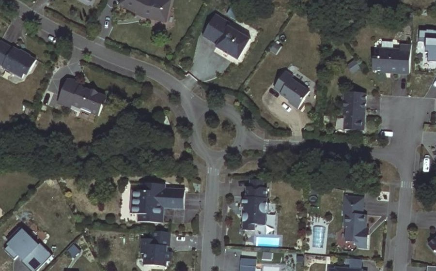 Vue aérienne du Rond-point anonyme n°8473986