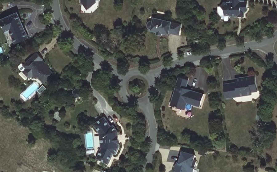 Vue aérienne du Rond-point anonyme n°8473993