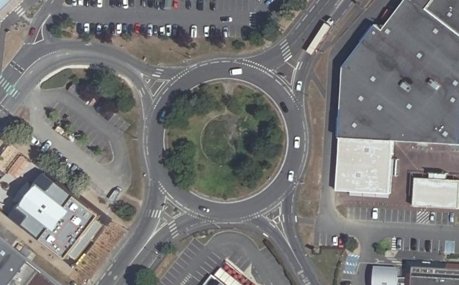 Vue aérienne du Rond-Point Alfred Nobel