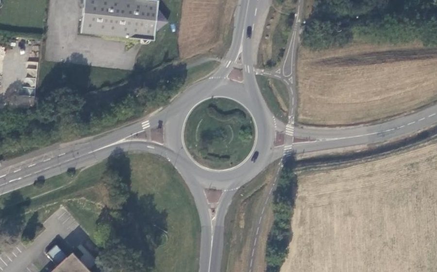 Vue aérienne du Rond-Point de Chartres-de-Bretagne