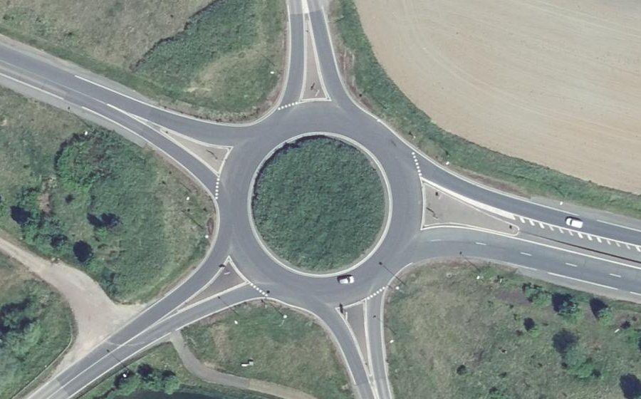 Vue aérienne du Rond-point anonyme n°8589814