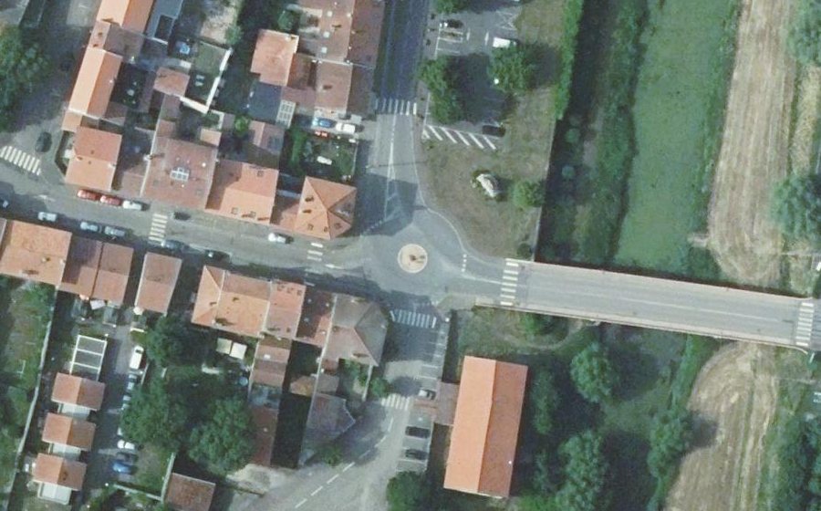 Vue aérienne du Rond-point anonyme n°8599371