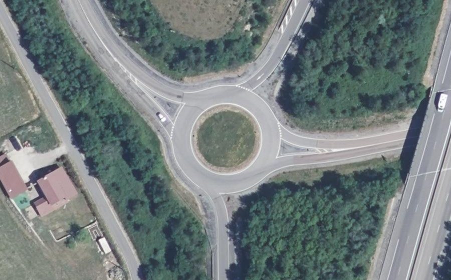 Vue aérienne du Rond-point anonyme n°87026497