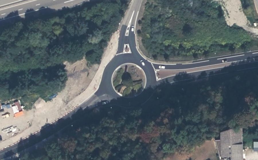 Vue aérienne du Rond-point anonyme n°8718636