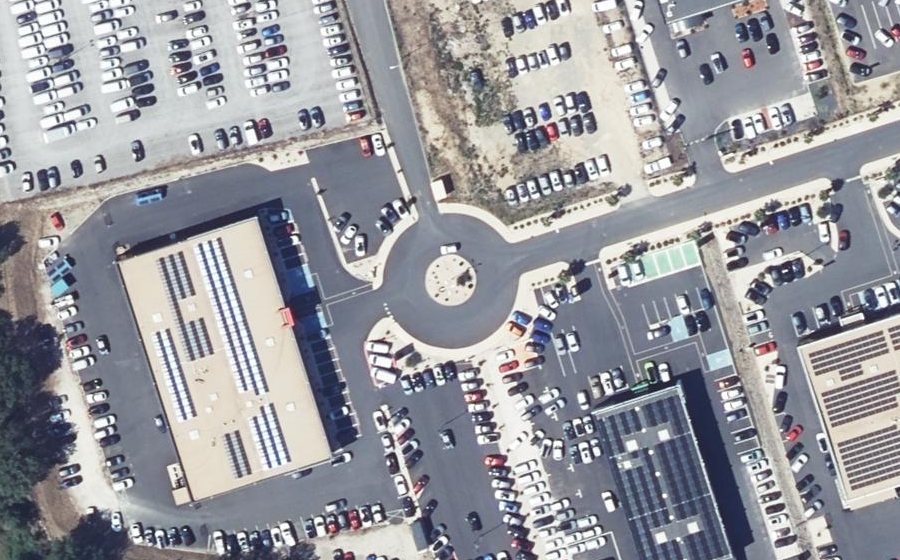 Vue aérienne du Rond-point anonyme n°874741480