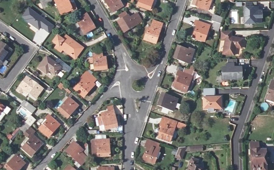 Vue aérienne du Rond-point anonyme n°878950021