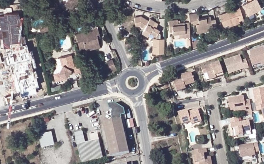 Vue aérienne du Rond-point anonyme n°89206948