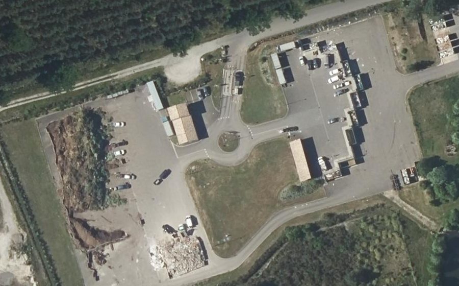 Vue aérienne du Rond-point anonyme n°902138774
