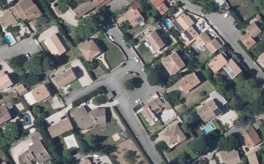 Vue aérienne du Rond-point anonyme n°91731560