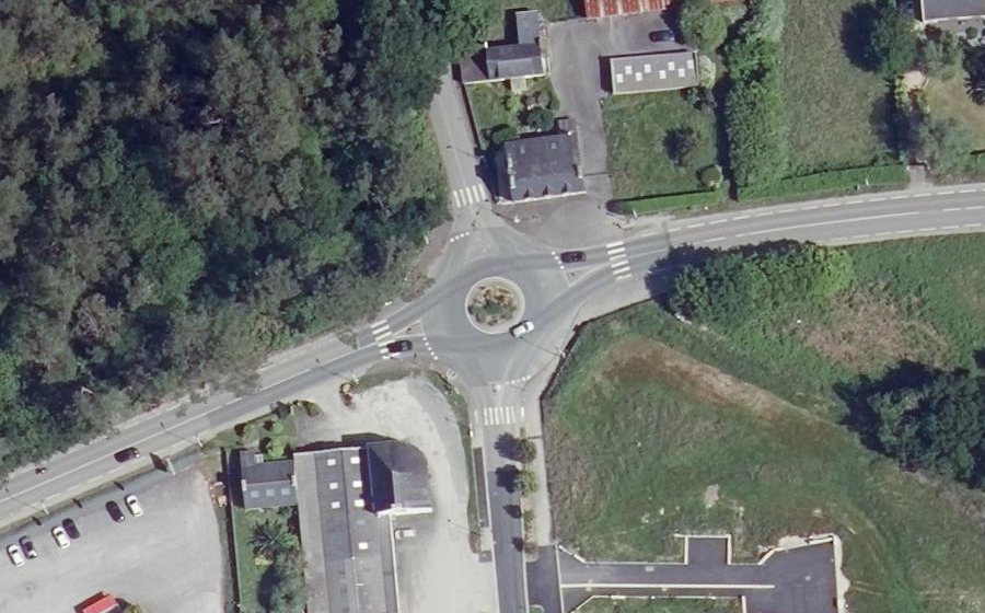 Vue aérienne du Rond-point anonyme n°91897201
