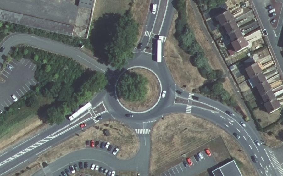 Vue aérienne du Rond-point anonyme n°9267649
