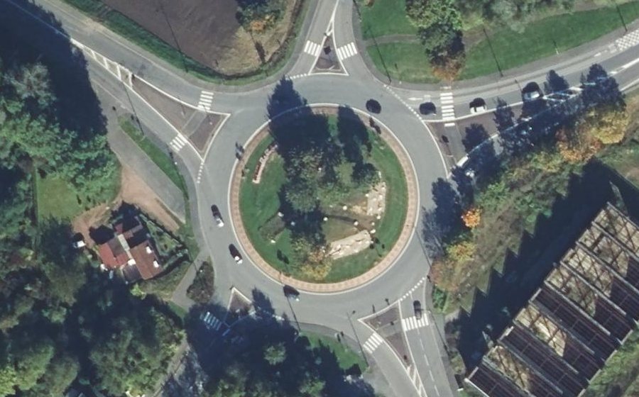 Vue aérienne du Rond-Point de la Porte de La Volville