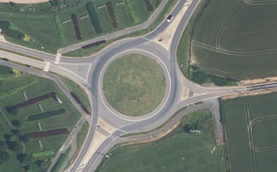 Vue aérienne du Giratoire des Alliés Britanniques 1944