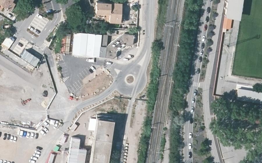 Vue aérienne du Rond-point anonyme n°948127258