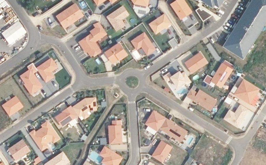 Vue aérienne du Rond-point anonyme n°950119323