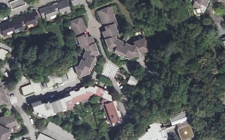 Vue aérienne du Rond-point anonyme n°95131780