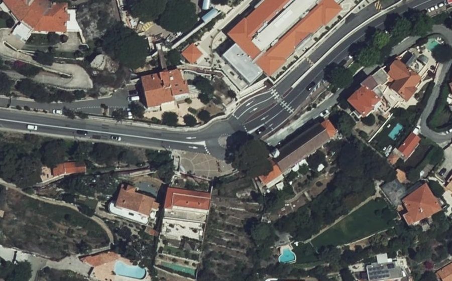 Vue aérienne du Rond-point anonyme n°952419942