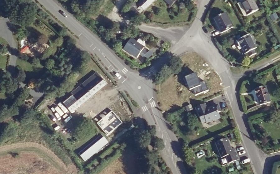 Vue aérienne du Rond-point anonyme n°95558000