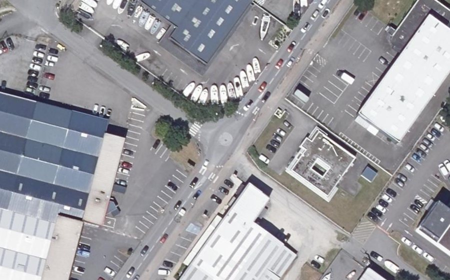 Vue aérienne du Rond-point anonyme n°957549019