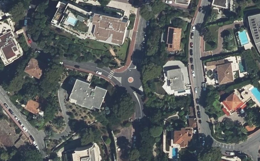 Vue aérienne du Rond-point anonyme n°958257266