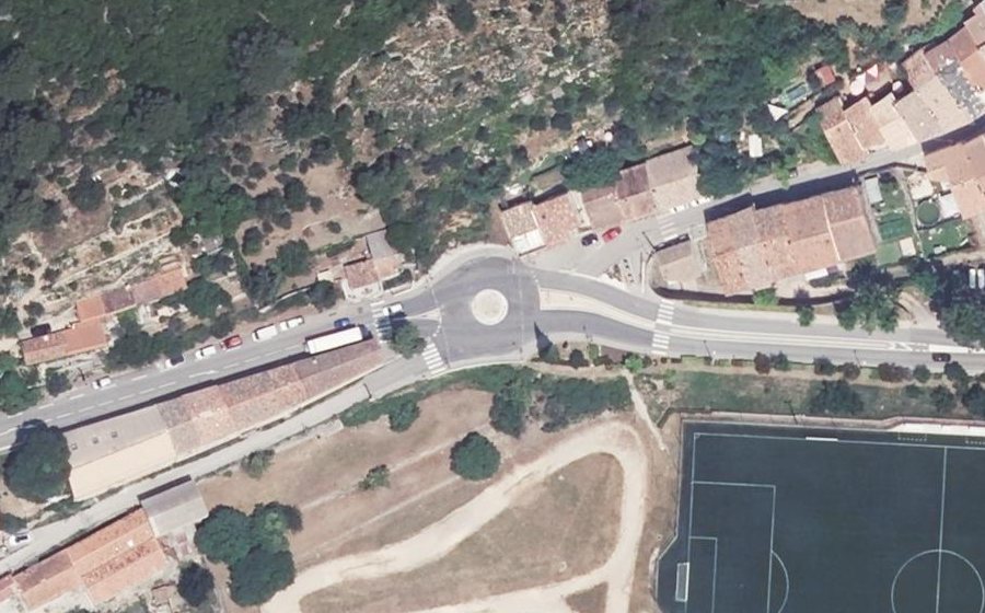 Vue aérienne du Rond-point anonyme n°961326999