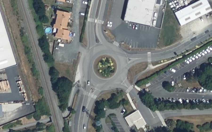 Vue aérienne du Rond-Point du Docteur Larrey