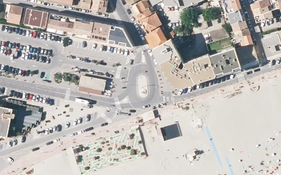Vue aérienne du Rond-point anonyme n°964600223