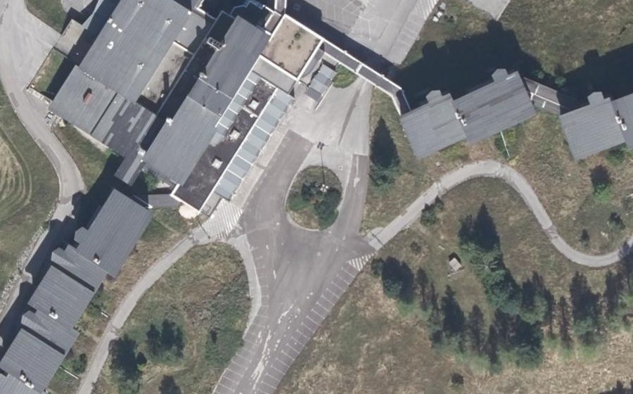 Vue aérienne du Rond-point anonyme n°974607632
