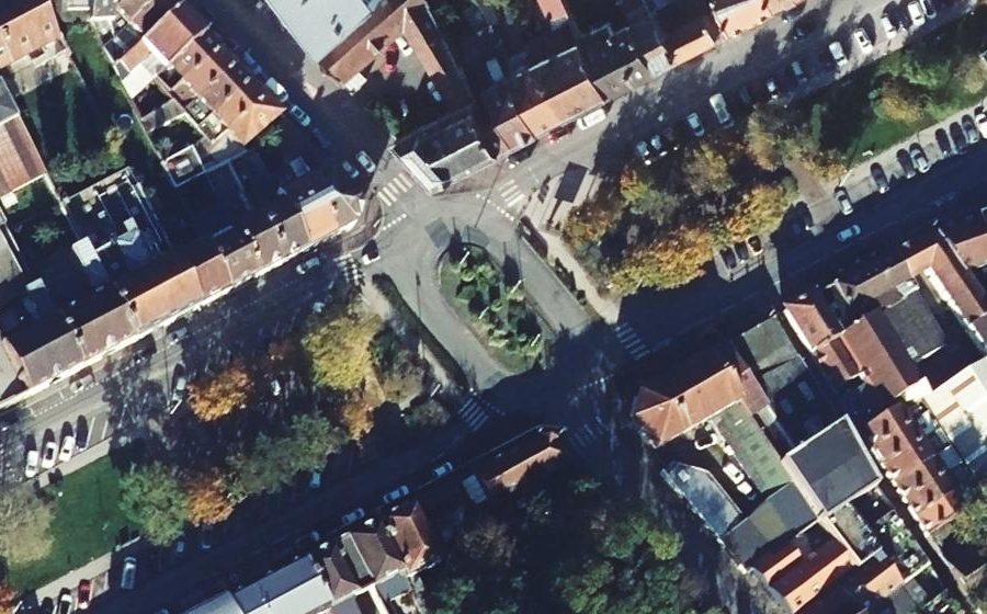 Vue aérienne du Rond-point anonyme n°99007435