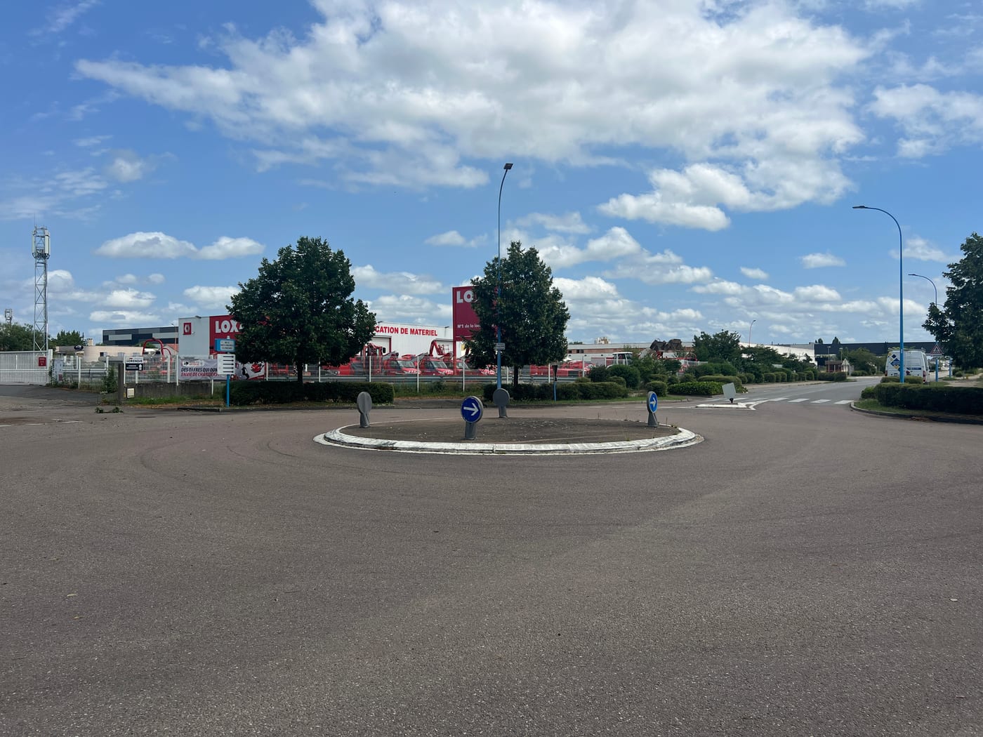 Photo du Rond-Point Louis-Jacques Thénard