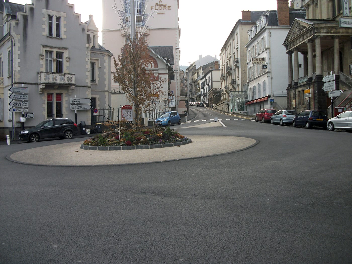 Photo du Rond-point anonyme n°27520693
