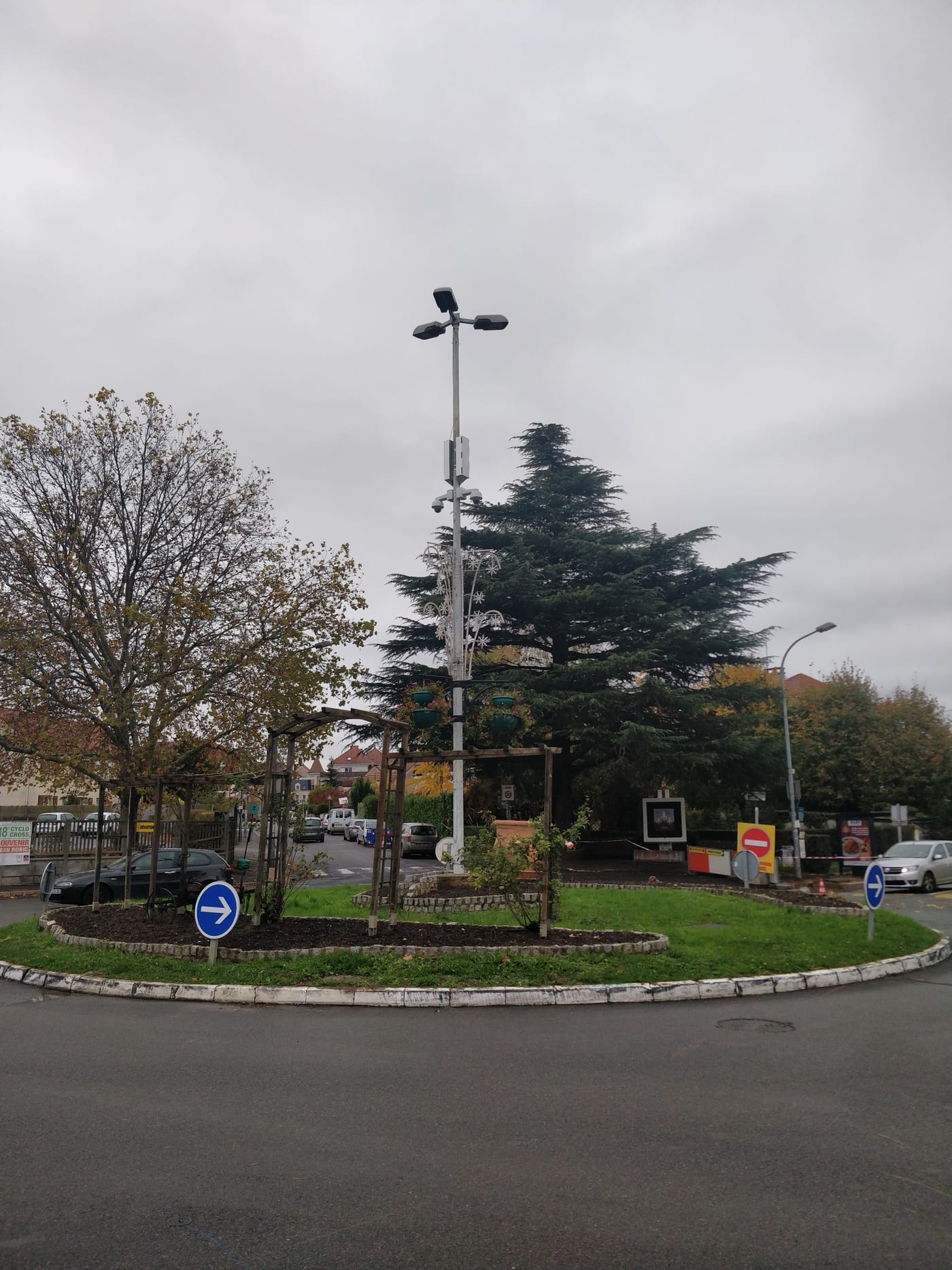 Photo du Rond-Point des Jumelages - Place Jean Monnet