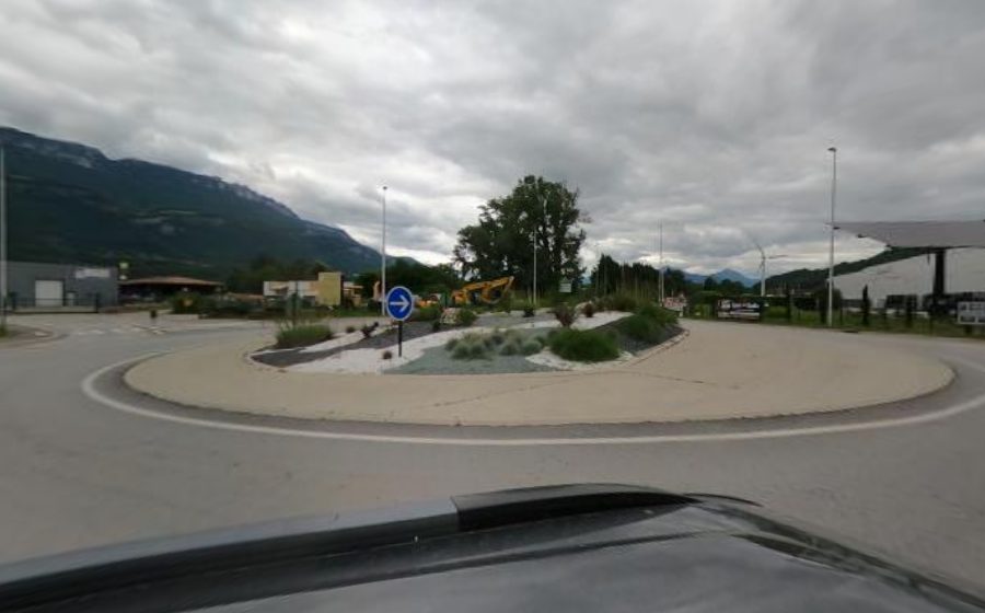 Vue du Rond-point anonyme n°1002329341