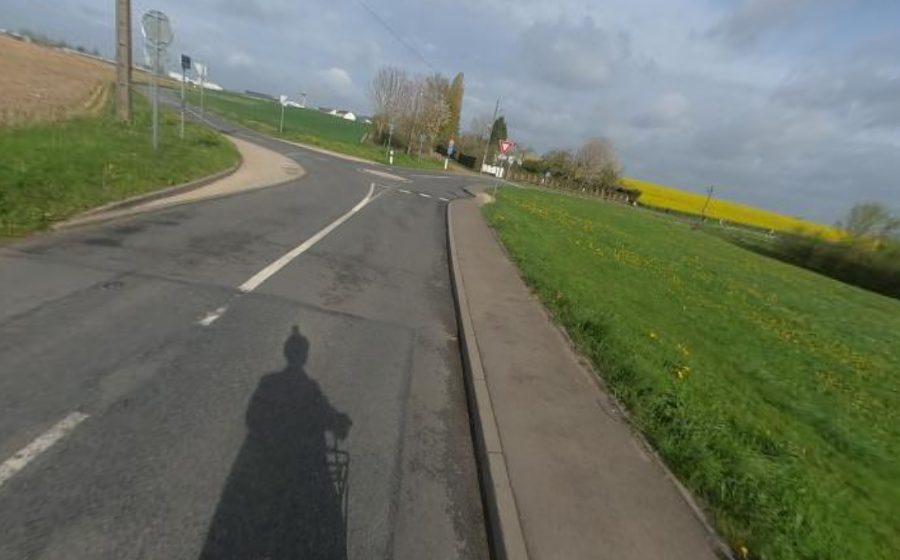 Vue du Mini-giratoire n°248479727