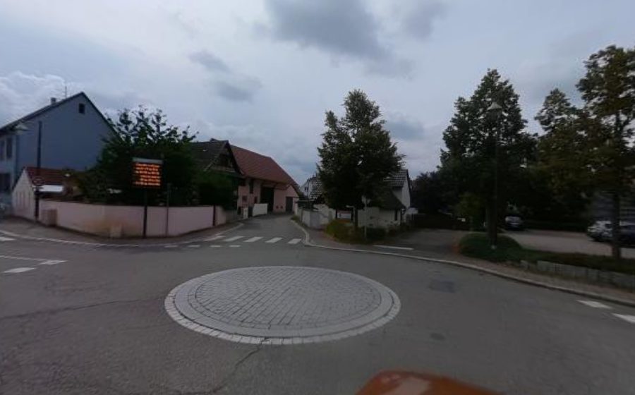 Vue du Mini-giratoire n°261702408