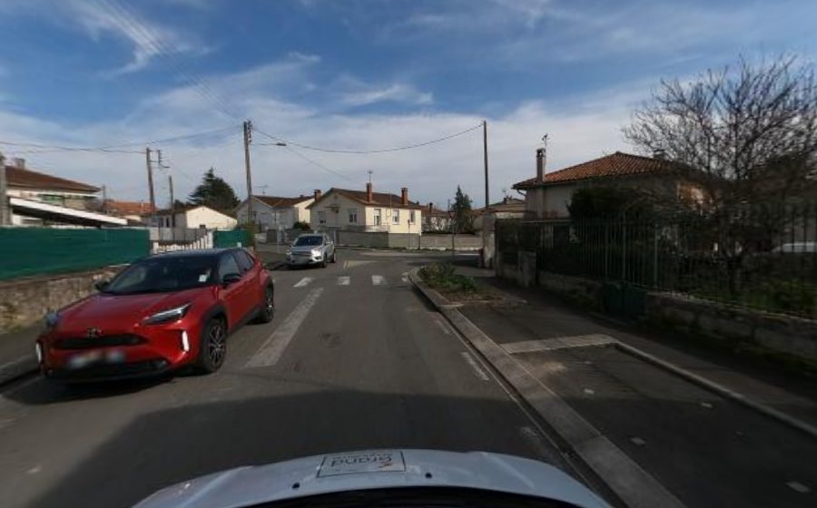 Vue du Mini-giratoire n°371488115