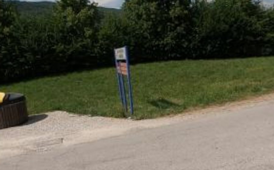 Vue du Mini-giratoire n°428086529