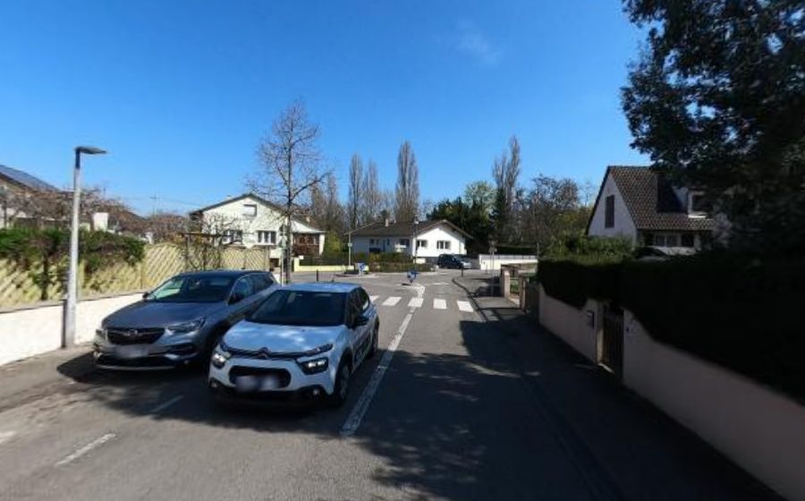 Vue du Mini-giratoire n°443361145