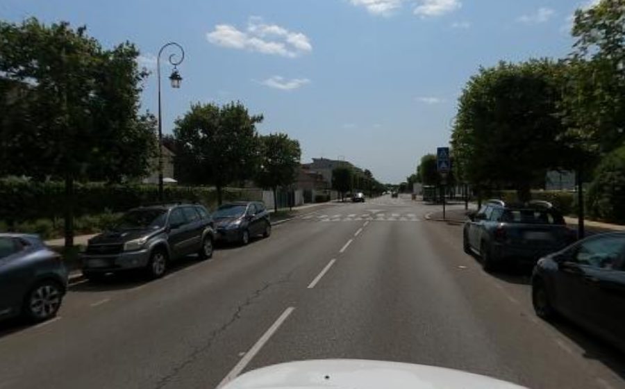 Vue du Mini-giratoire n°443813904