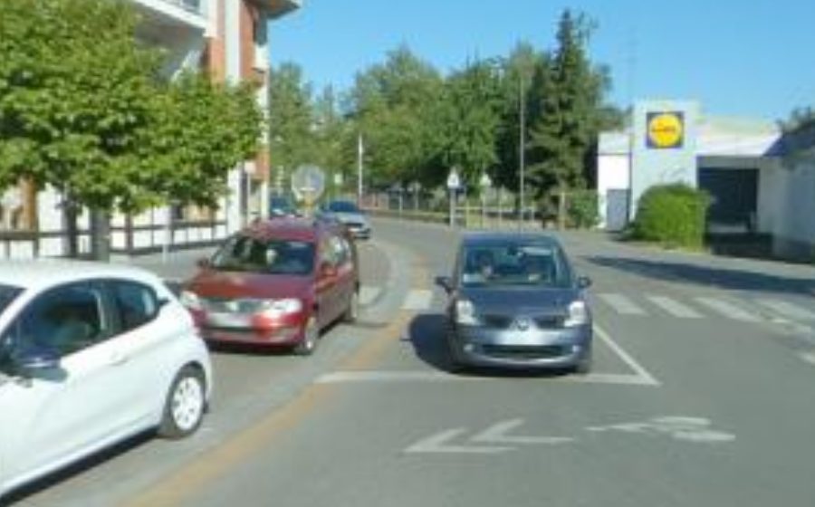 Vue du Mini-giratoire n°455232759