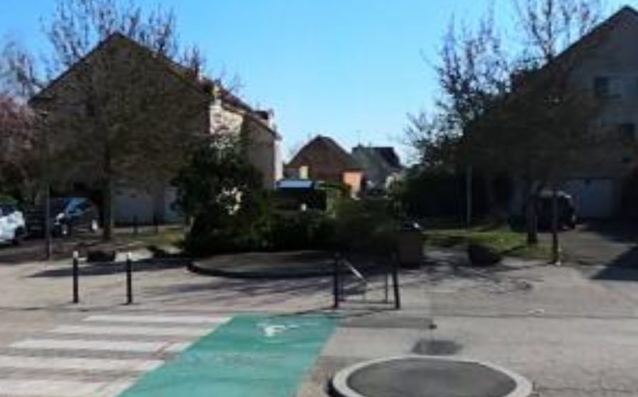 Vue du Mini-giratoire n°503278110