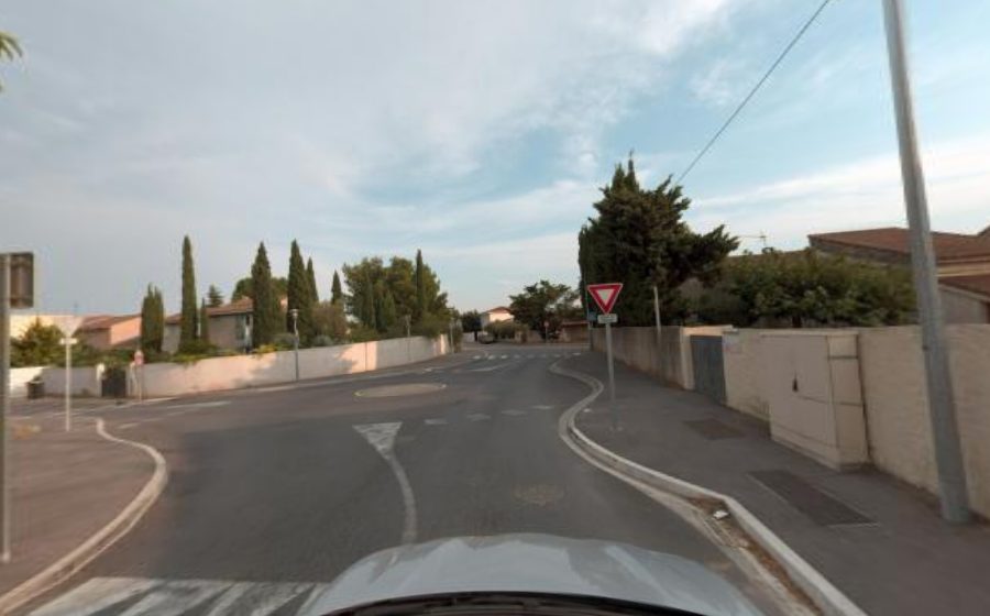 Vue du Mini-giratoire n°710390353