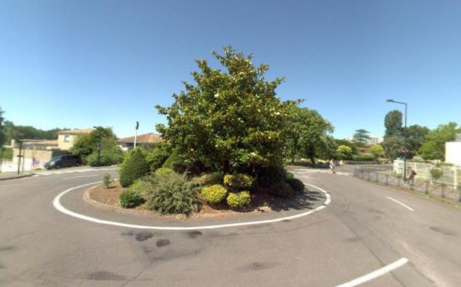 Vue du Rond-point anonyme n°100717600