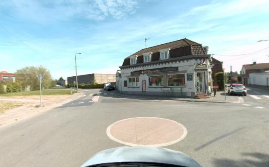 Vue du Mini-giratoire n°739408494