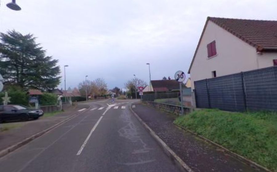 Vue du Mini-giratoire n°757188335